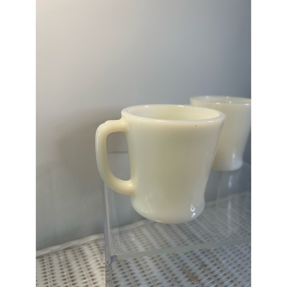 2 Vintage Fire King Ivory Off White Coffee Mug Cup D-Handle Oven Ware - Picture 9 of 12